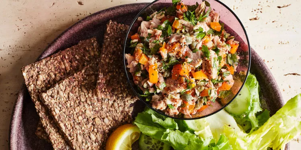No-Mayo Mediterranean Tuna Salad